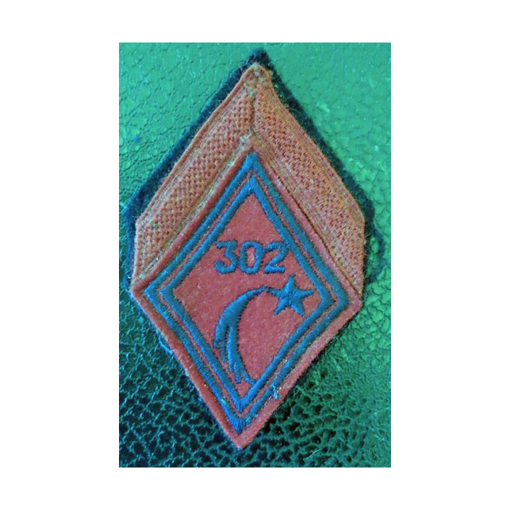 LOSANGE DE BRAS MODÈLE 45 :  canonier de 1° classe du 302° Groupe d'artillerie