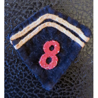PATTE DE COL : Ecusson sur collet rabattu de télégraphiste du 8 Génie 1930 - 1942