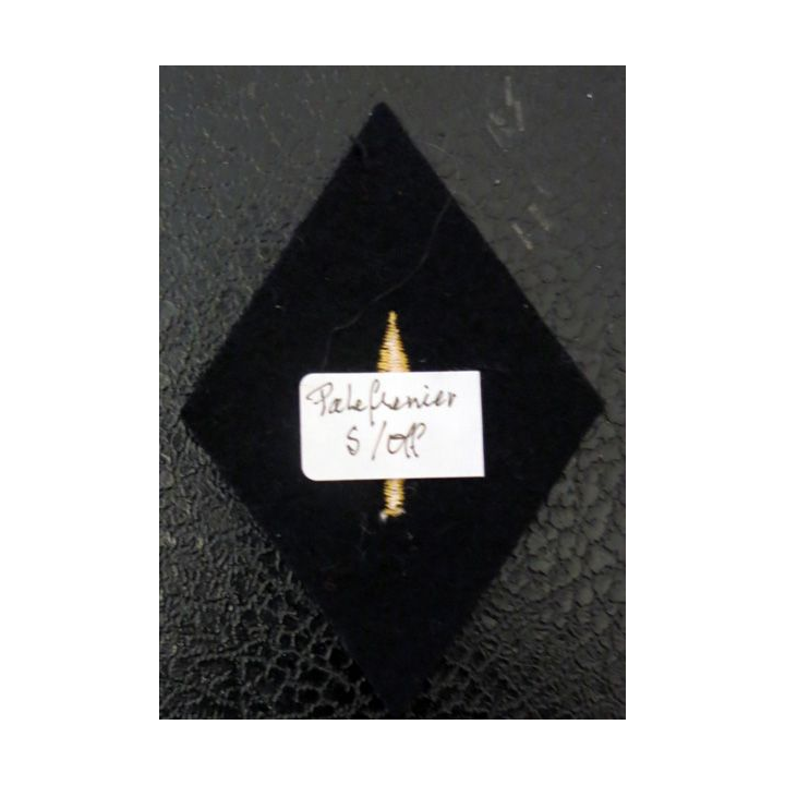 LOSANGE DE BRAS MODÈLE 45 :  sous officier palfrenier fil laminette or