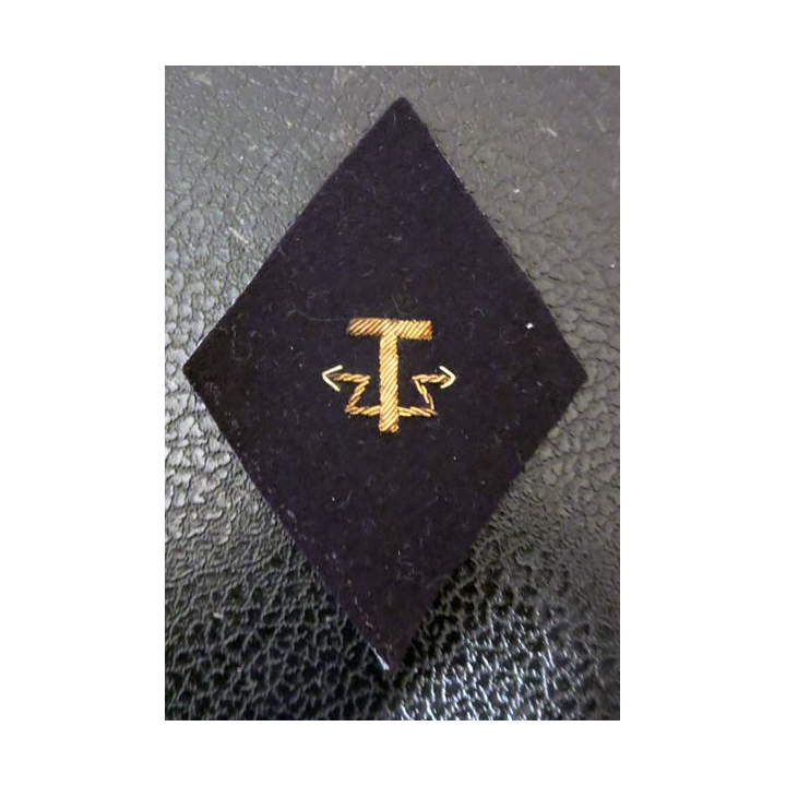LOSANGE DE BRAS MODÈLE 45 : officier des Transmissions GRET sur fond feutre noir en canetille or