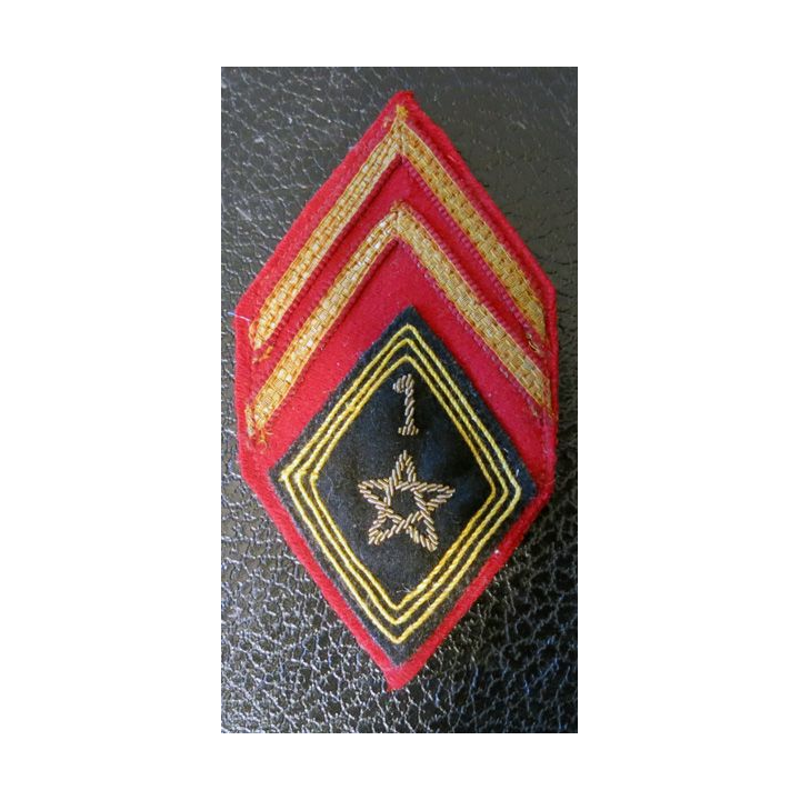 LOSANGE DE BRAS MODÈLE 45 : Modèle précoce cadre du 1° régiment de marche de spahis marocains 1945 - 1946