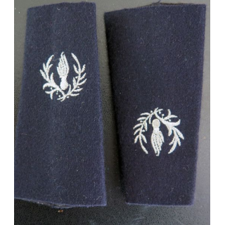 Paire de fourreau d'épaule de soldat du commissariat