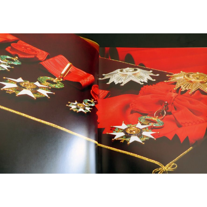 Livre coffret 100 ans d'Honneur en Action des Membres de la Légion d'Honneur