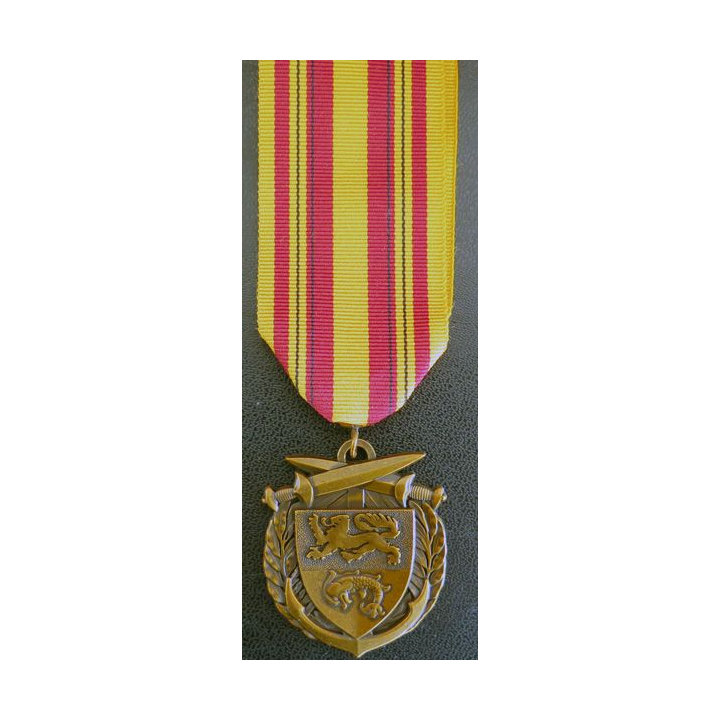 FRANCE : Médaille commémorative de Dunkerque 1940 en bronze ruban neuf