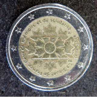 FRANCE : Pièce de 2 euros Le Bleu de France Fleur de mémoire et de solidarité 1918-2018