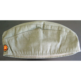 Calot des forces terrestres de la RDA taille 55-56