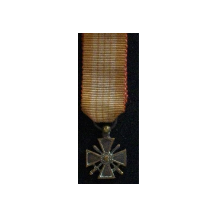 FRANCE : CROIX DE GUERRE 1939-1940 EN RÉDUCTION