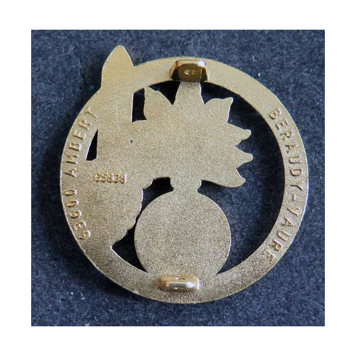 ENSOA : Insigne de béret de l'école nationale des sous officiers d'active Béraudy-Vaure G. 5838