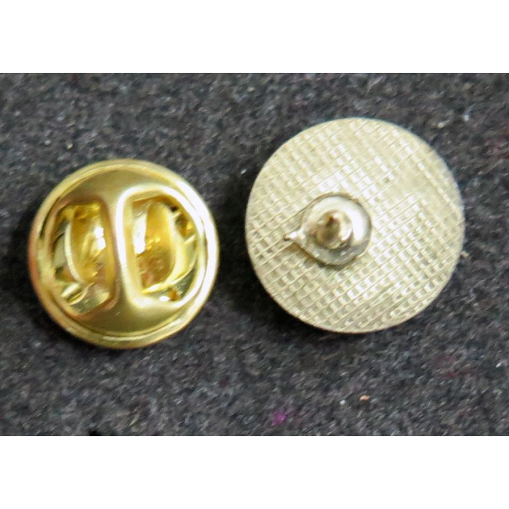 Pin's boite de camembert Président