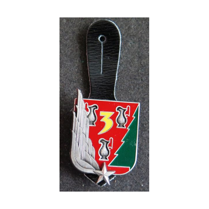3° RHC : insigne du 3° régiment d'hélicoptères de combat type 2 de fabrication Fraisse G. 3409