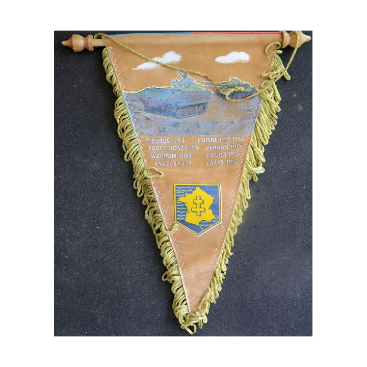 5° RI : fanion du 5° régiment d'Infanterie 27 cm