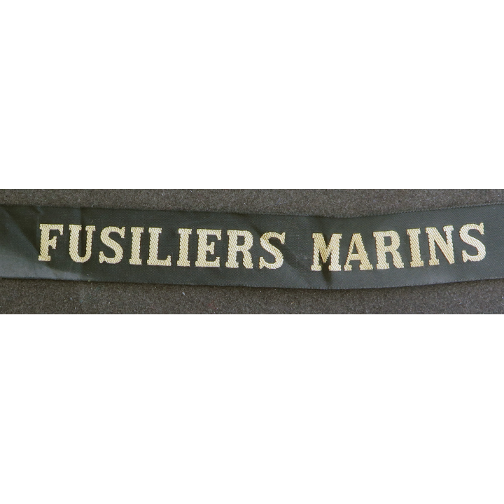 MARINE : bande de bachi de marin "FUSILIERS MARINS" longueur 65 cm fils dorés
