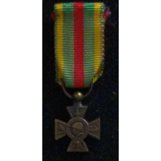 FRANCE : CROIX COMBATTANTS VOLONTAIRES 1914-18 RÉDUCTION