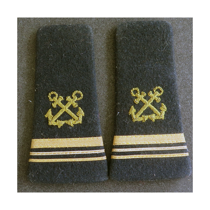 Paire de fourreaux d'épaule de Major de la Marine Nationale ancres en cannetille