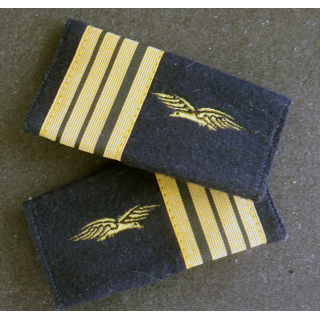 Paire de fourreaux d'épaule de commandant de l'armée de l'air