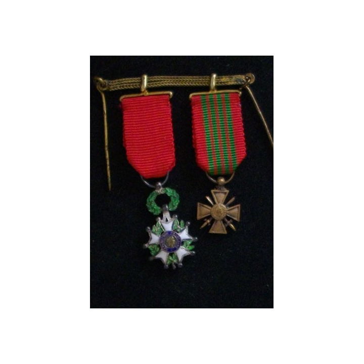 FRANCE : GROUPE DE 2 MÉDAILLES MINIATURES GUERRE 1939