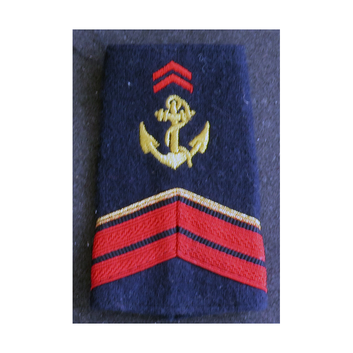 Paire de fourreaux d'épaule de caporal des Troupes de marine