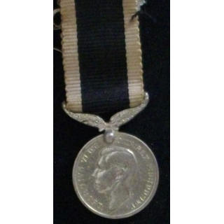 NOUVELLE ZÉLANDE : WAR SERVICE MEDAL 1939-1945 EN RÉDUCTION