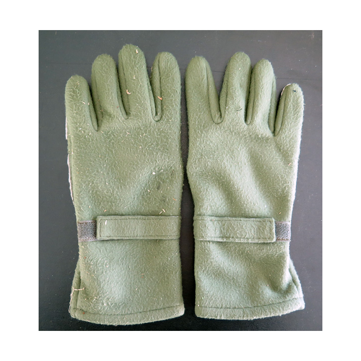 Paire de gants chaude verte armée intérieur antidérapant taille GR 7