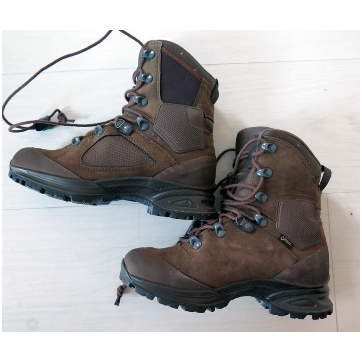 Paire de Chaussure HAIX Gore-Tex taille 37 comme neuve