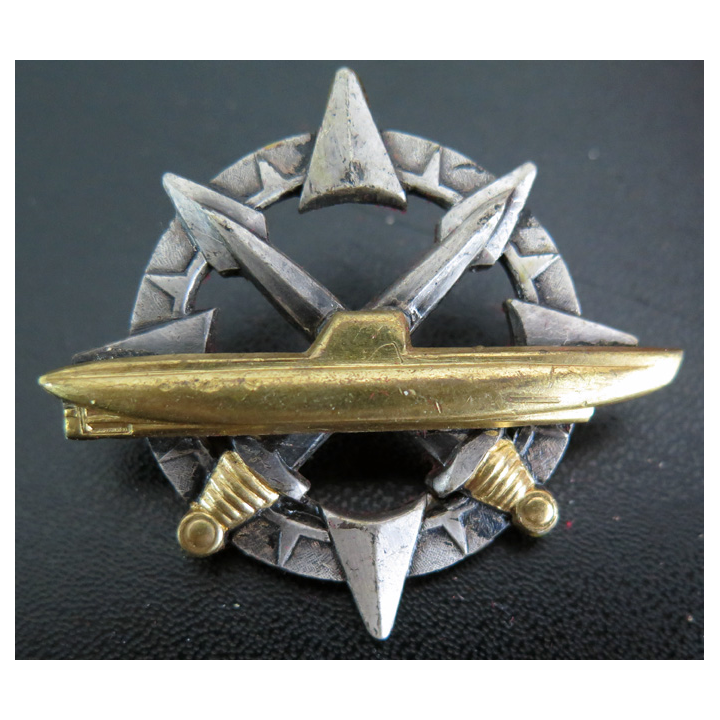 MARINE certificat de commandant de sous-marins