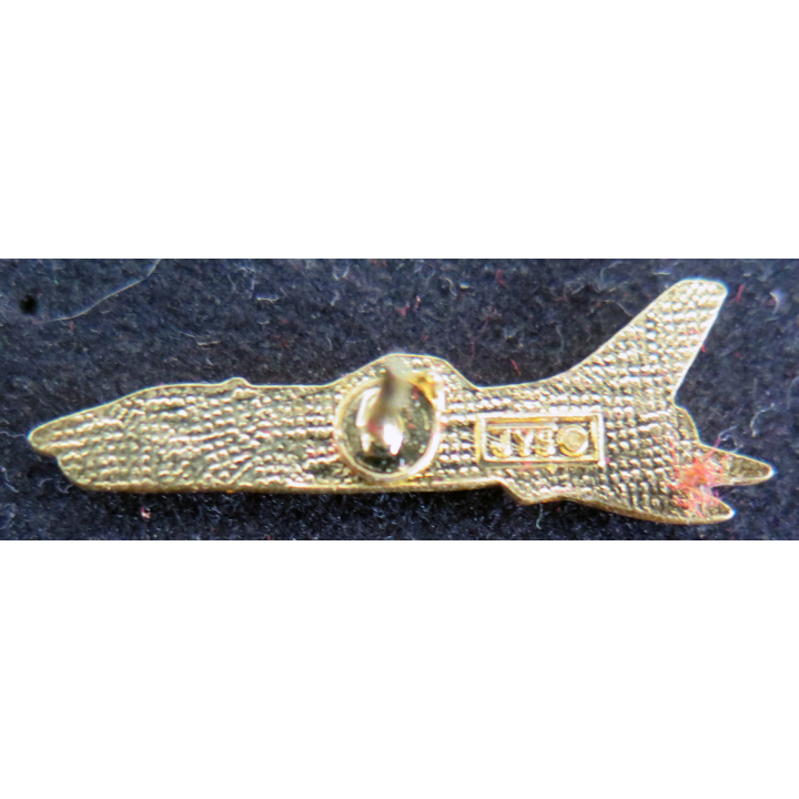 Pin's d'avion de la marine nationale crusader ?