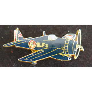 Pin's d'avion de la marine nationale Grumman de la 11 F 3 ?