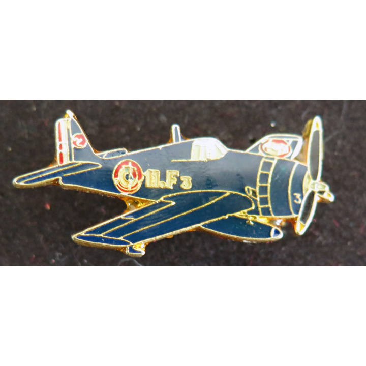 Pin's d'avion de la marine nationale Grumman de la 11 F 3 ?