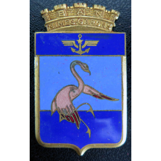 BAN : insigne de la Base aéronavale de Nimes-Garons en émail