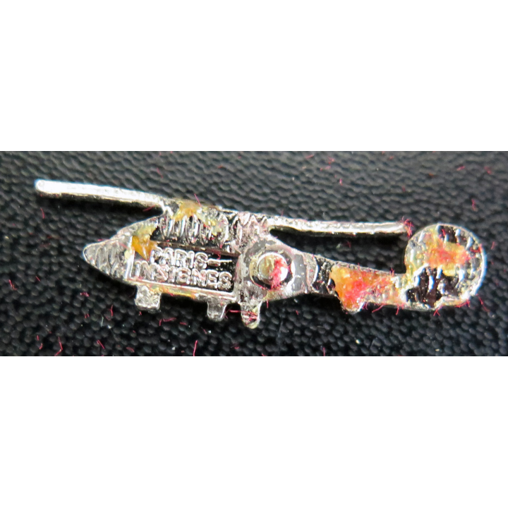 Pin's d'hélicoptère de la marine nationale attache cassée Lynx Paris Insignes