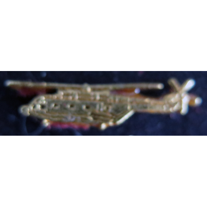 Pin's d'hélicoptère de la marine nationale attache cassée