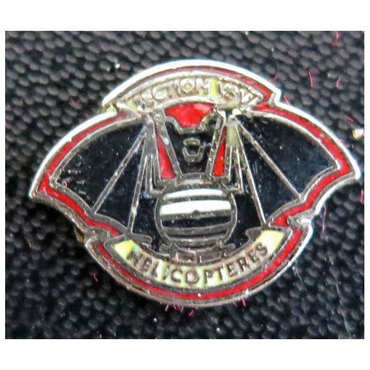 Pin's de l'aéronavale section VSV hélicoptère attache cassée PARIS INSIGNES