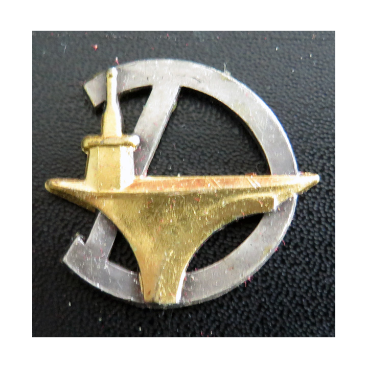 Brevet de directeur de pont d'envol Drago Paris sans attache pin's