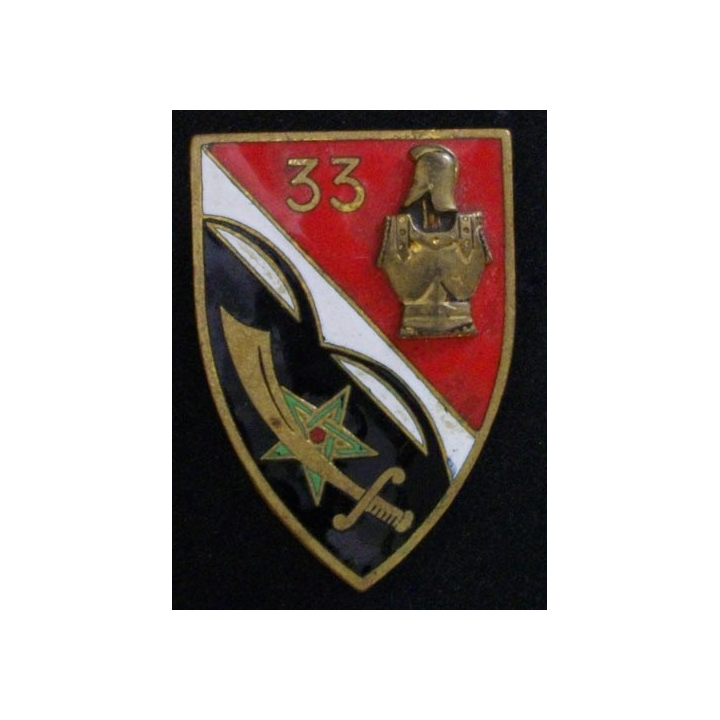 33°RG : insigne du 33° régiment du Génie en émail de fabrication Drago G. 2093