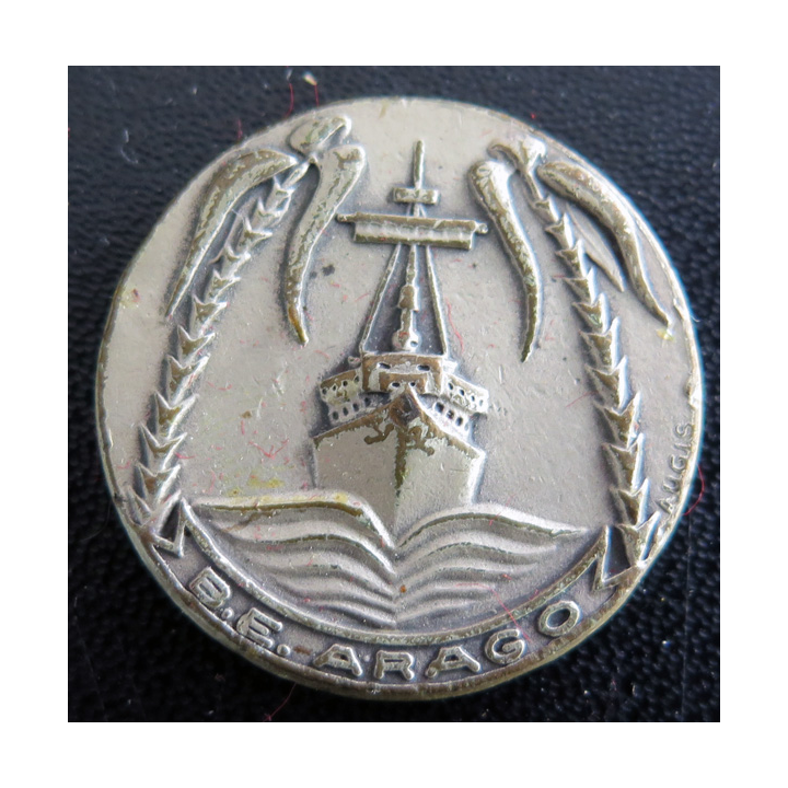 Rondache argentée du B. E ARAGO