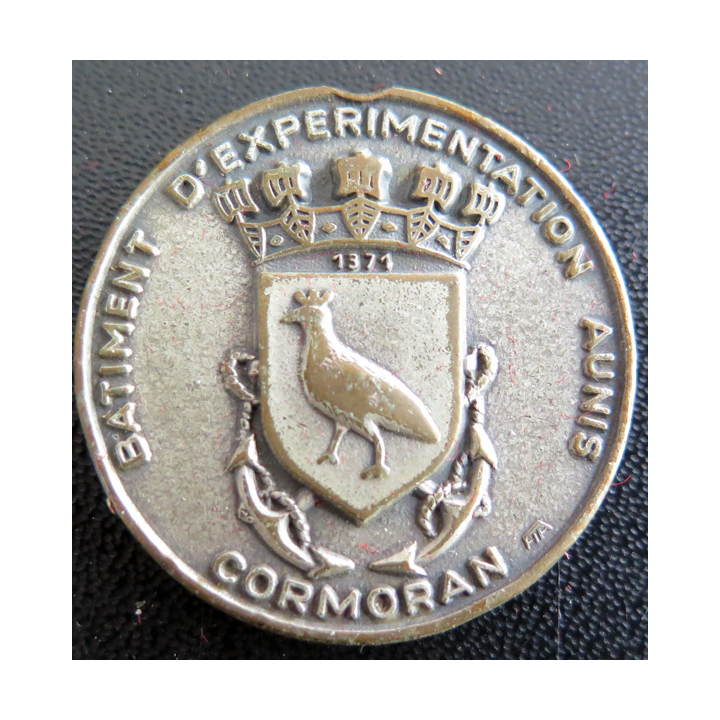 Rondache argentée du bâtiment d'expérimentation Aunis CORMORAN FIA