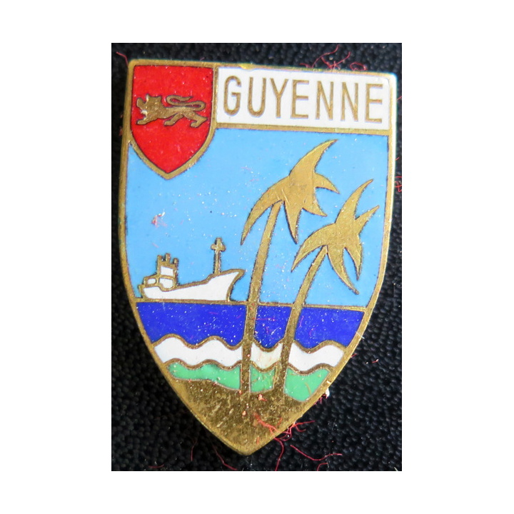GUYENNE : insigne du GUYENNE en émail