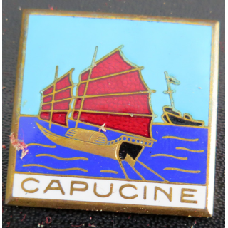 CAPUCINE : insigne du Dragueur ex 322 Capucine AUGIS en émail