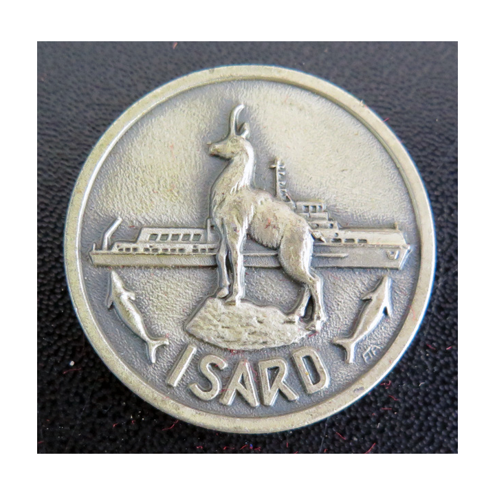 ISARD : Rondache argentée du bâtiment Isard FIA