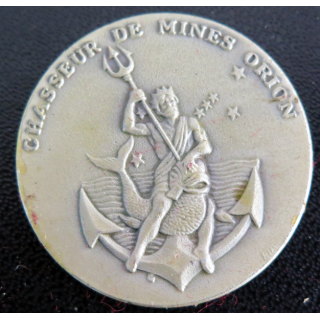 ORION : Rondache argentée du chasseur de mines Orion FIA