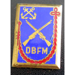 DBFM : Insigne de la demi brigade de fusiliers marins Courtois en émail