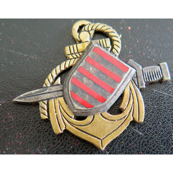 Penfentenyo : insigne du commando de Penfentenyo Drago Olivier Métra en émail