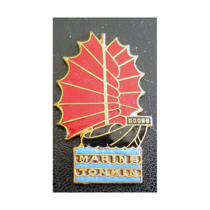MARINE TONKIN : insigne de la Marine au Tonkin Arthus Bertrand Paris en émail