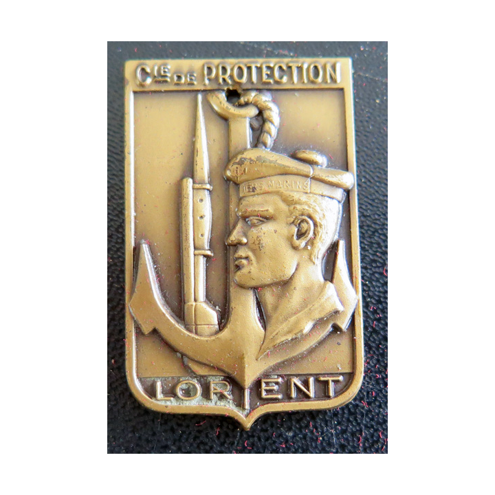 CP LORIENT : insigne de la compagnie de Protection des fusiliers marins de Lorient Arthus Bertrand Paris bronze