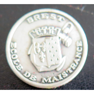 BREST : rondache argentée de l'école de Maistrance à Brest FIA SANS ATTACHE