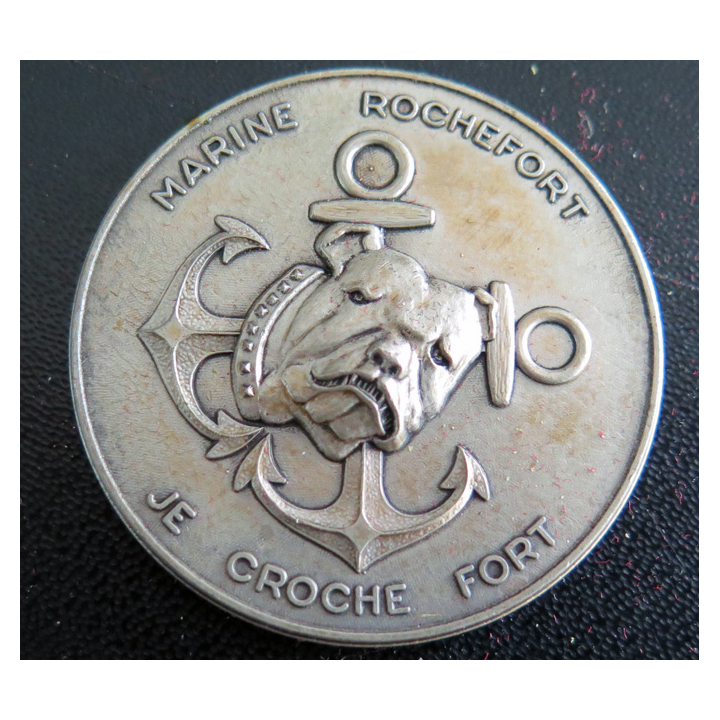 MARINE ROCHEFORT : rondache argentée de la marine Rochefort je croque fort Arthus Bertrand Paris