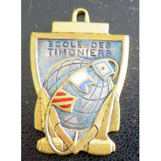ECOLE DES TIMONIERS : insigne de l'école des timoniers Drago Romainville en émail