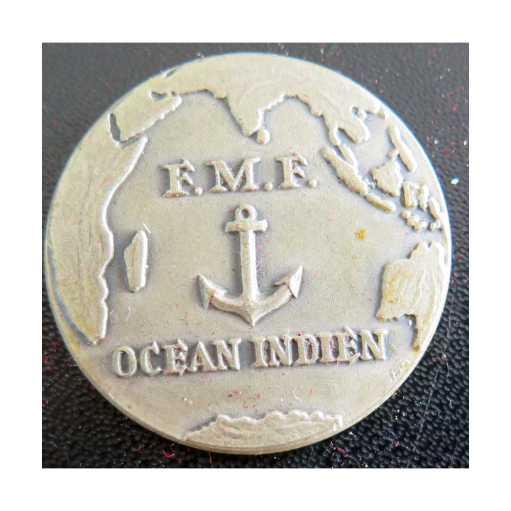 FMF OCÉAN INDIEN : rondache argentée de la Force maritime français de l'Océan Indien FIA