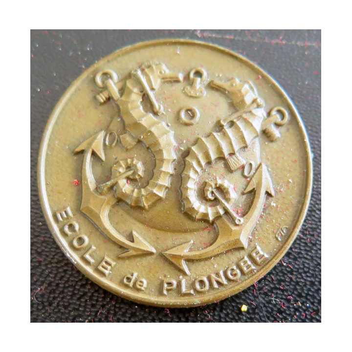 ÉCOLE DE PLONGEURS : rondache en bronze de l'école de plongeurs FIA