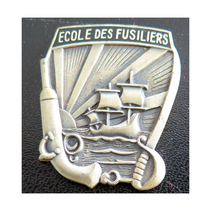 ÉCOLE DES FUSILIERS : insigne de l'école des fusiliers FIA